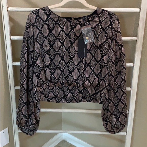 Nordstrom Rack/19 Cooper Snake Skin Print top, L - Picture 1 of 9
